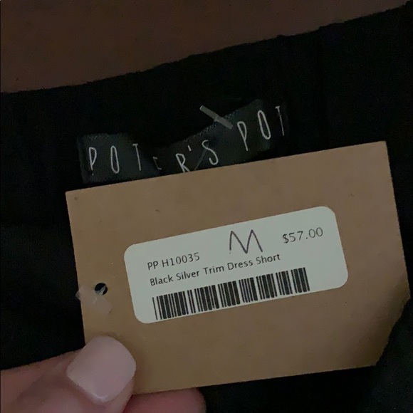 Shorts - Picture 2 of 2